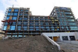 Churchill Square – fasádní rámové lešení ALFIX 0,73