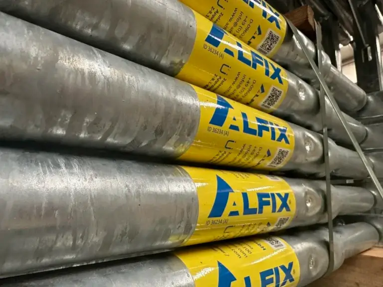 Proč je lepší vybrat si fasádní rámové lešení ALFIX než trubkové lešení?